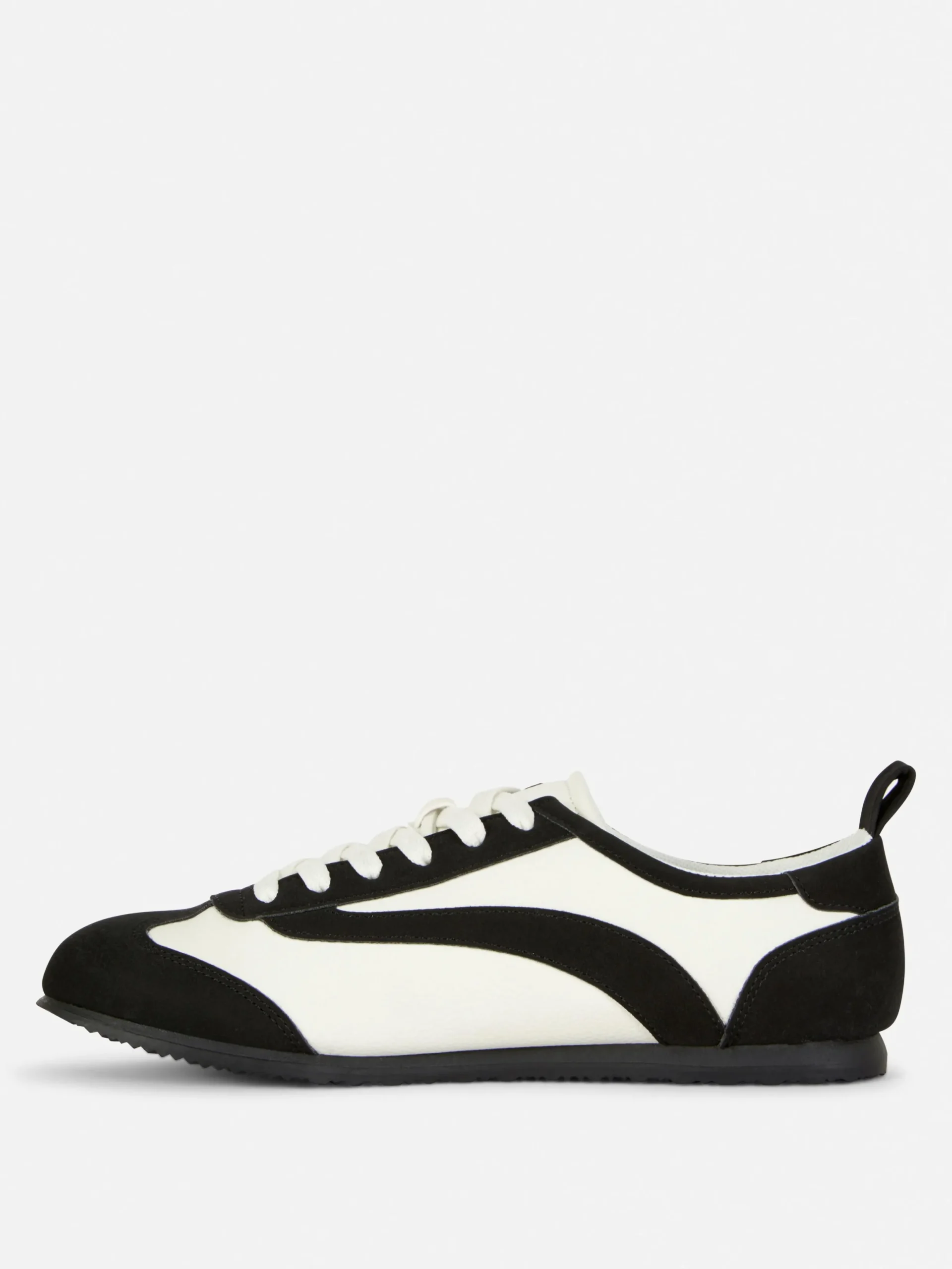 Baskets|Primark Baskets Basses De Tennis à Lacets Noir