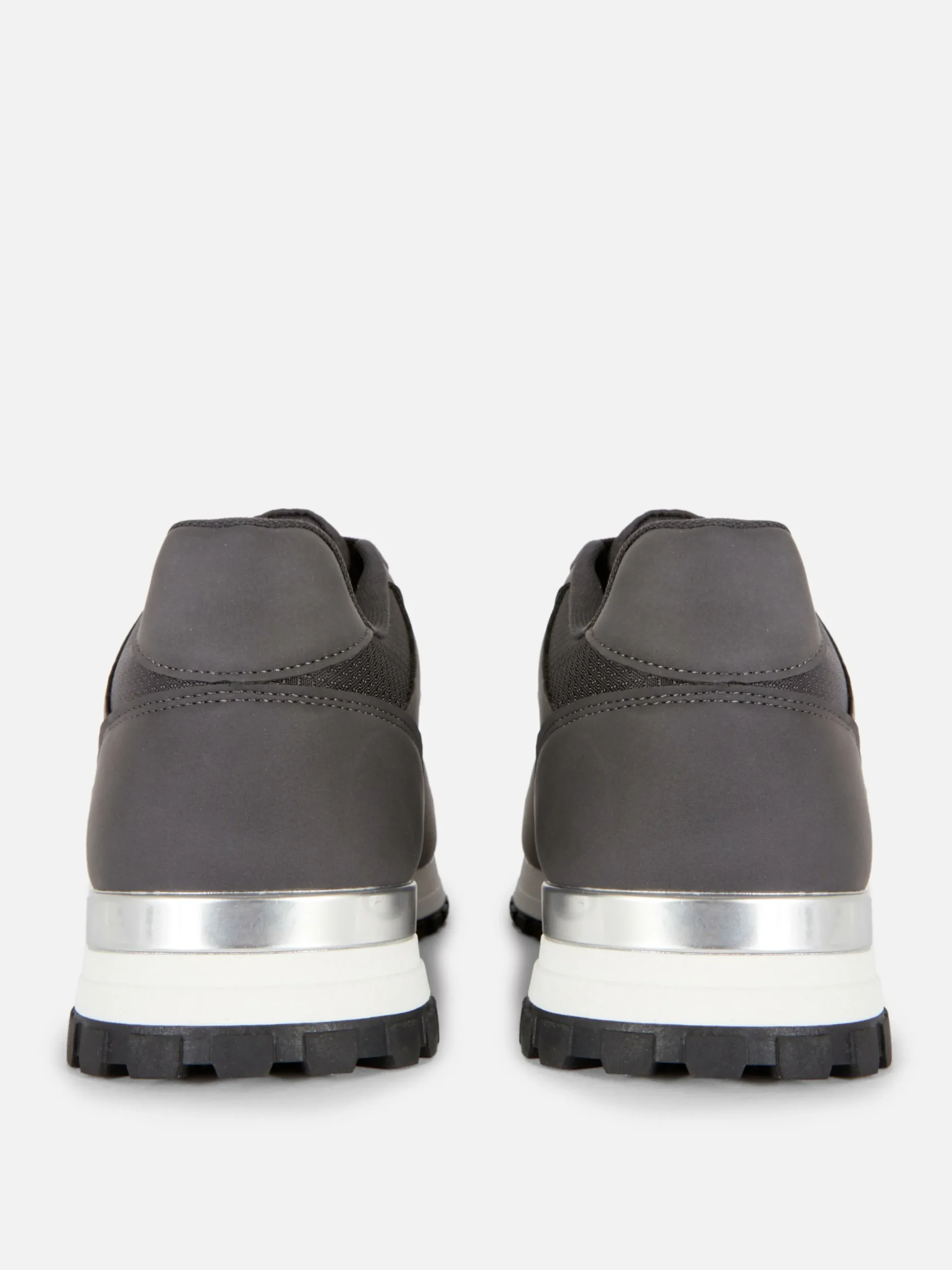 Baskets|Vêtements De Sport|Primark Baskets Sportives à Semelle épaisse Anthracite