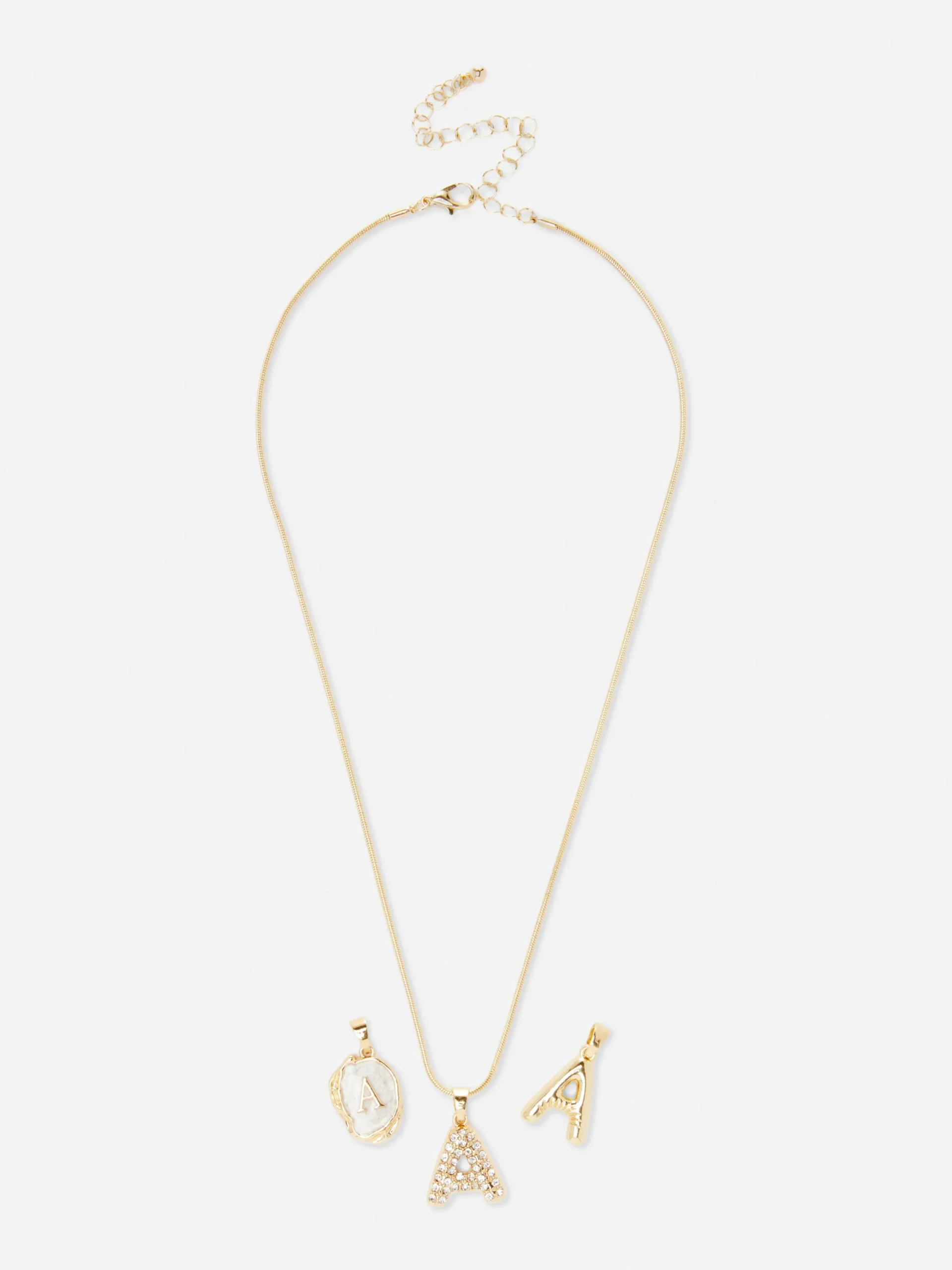 Bijoux|Primark Collier Initiales à Pendentifs Multiples Jaune