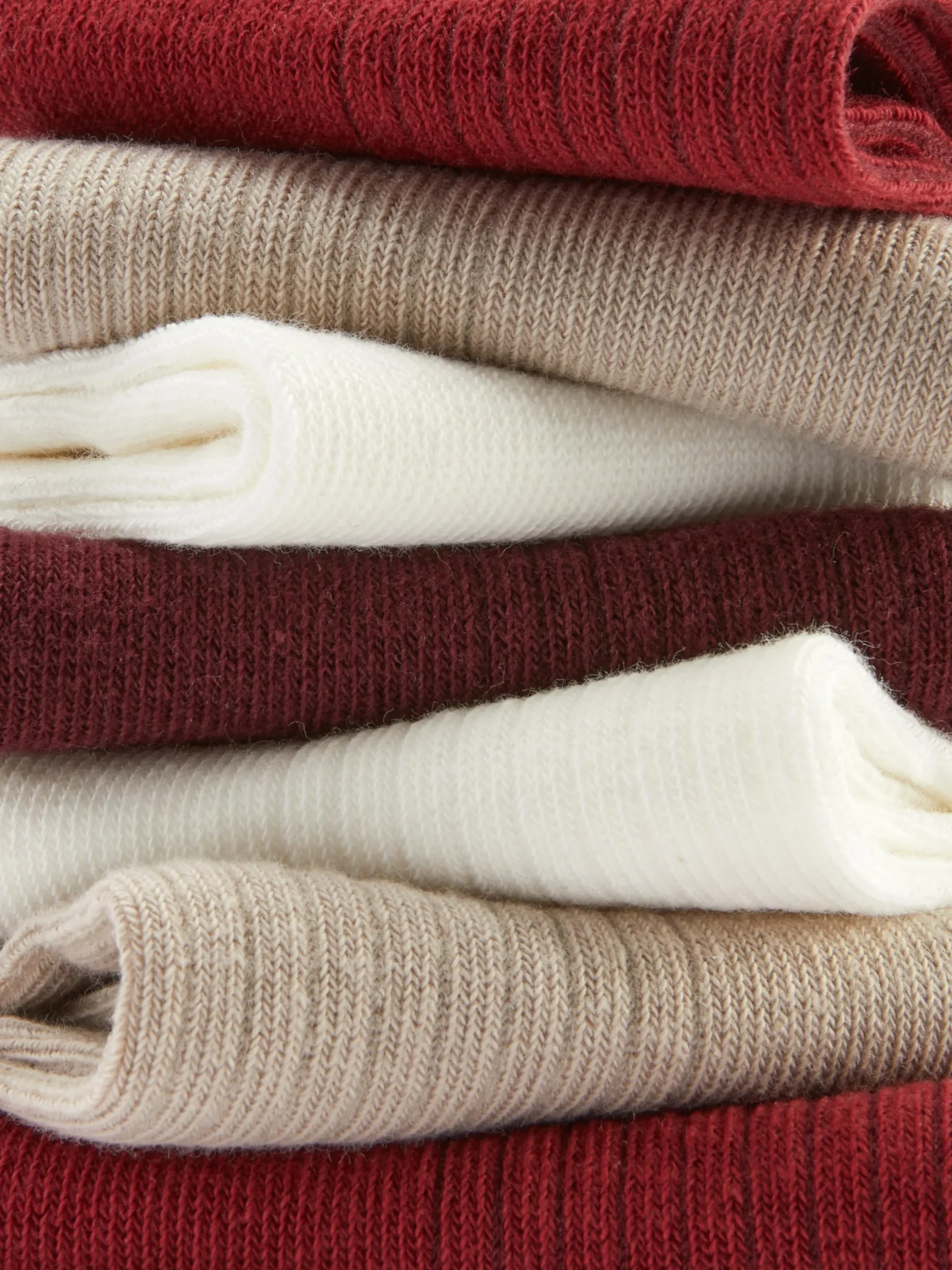 Chaussettes|Primark Lot De 7 Paires De Chaussettes Colorées Pour Baskets Rouge