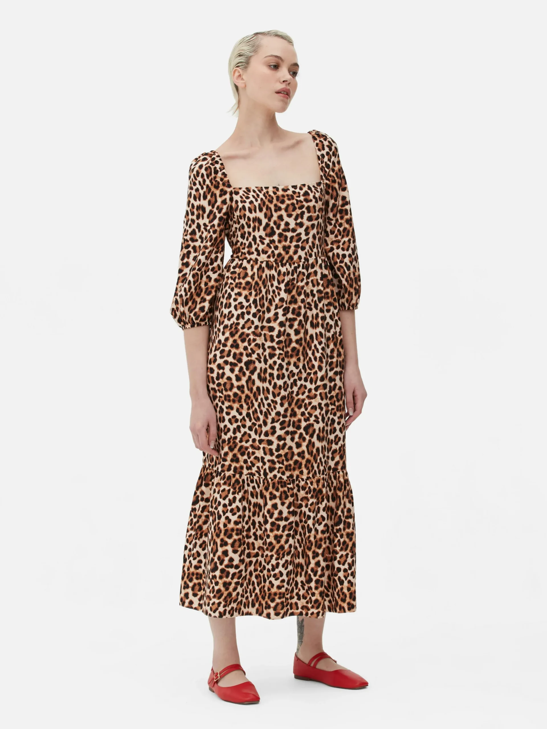 Robes|Primark Robe Mi-longue à Motif Léopard Et à Encolure Carrée Beige