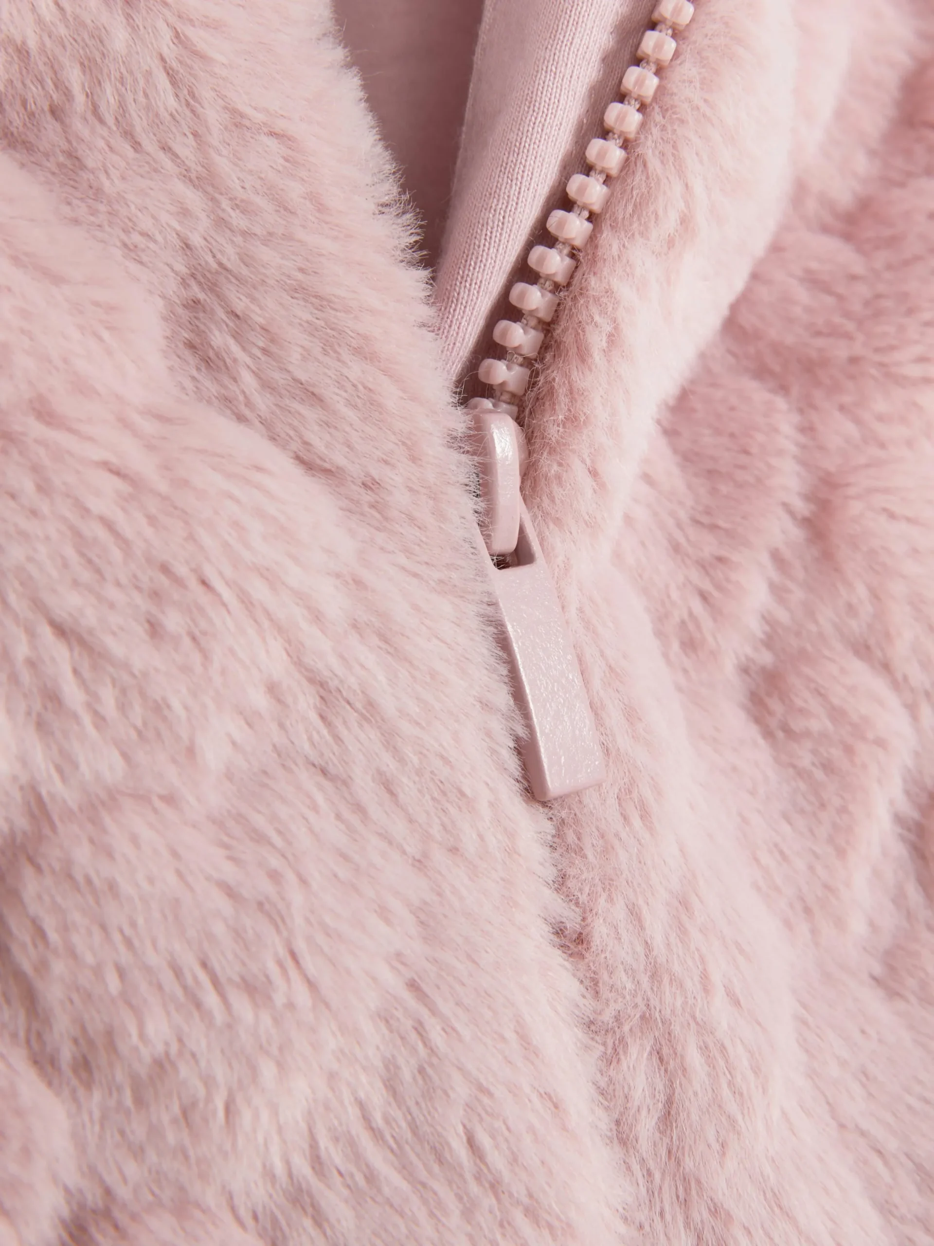 Manteaux Et Vestes|Primark Veste Sans Manche En Fausse Fourrure Texturée à Cœurs Rose